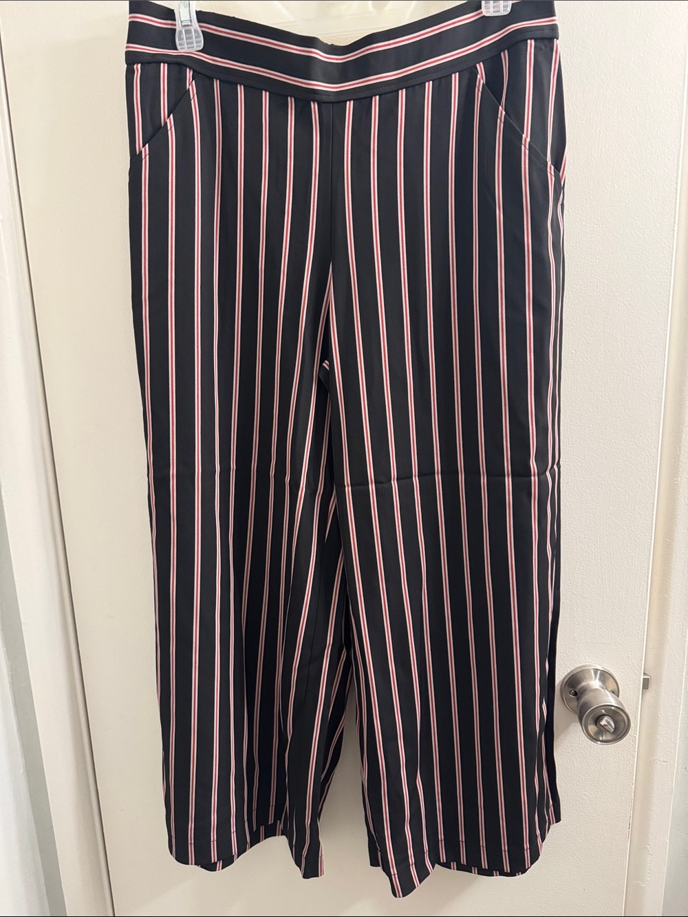 Max Studio  Medium Navy Wide-Leg Pants with Pink Stripes